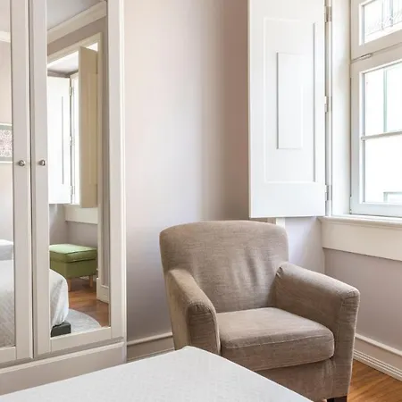 Plum Guide - Pen & Parchment Appartement Lissabon